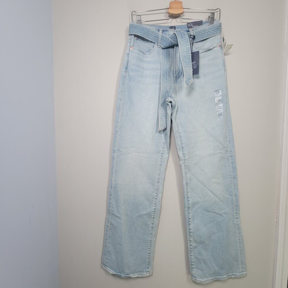 NWT GAP Womens 6/28R High Rise Wide Leg Trouser Belted Jeans Light Wash